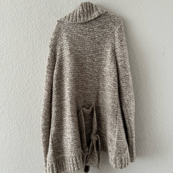 A.L.C. Cream Cardigan Sweater - Picture 3 of 3